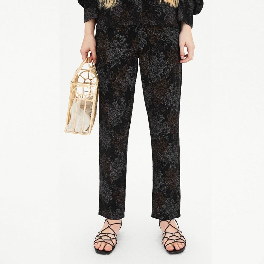 VGUC Zara Jacquard Knit Pants Black Women's Size S